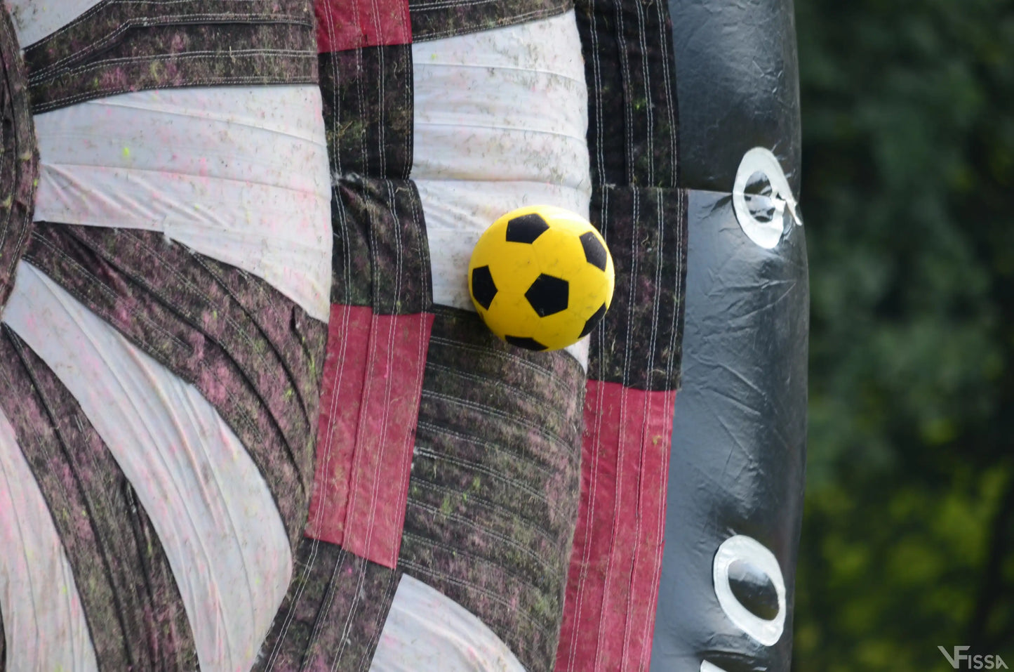 Voetbal blijft kleven aan VoetbalDarts Attractie