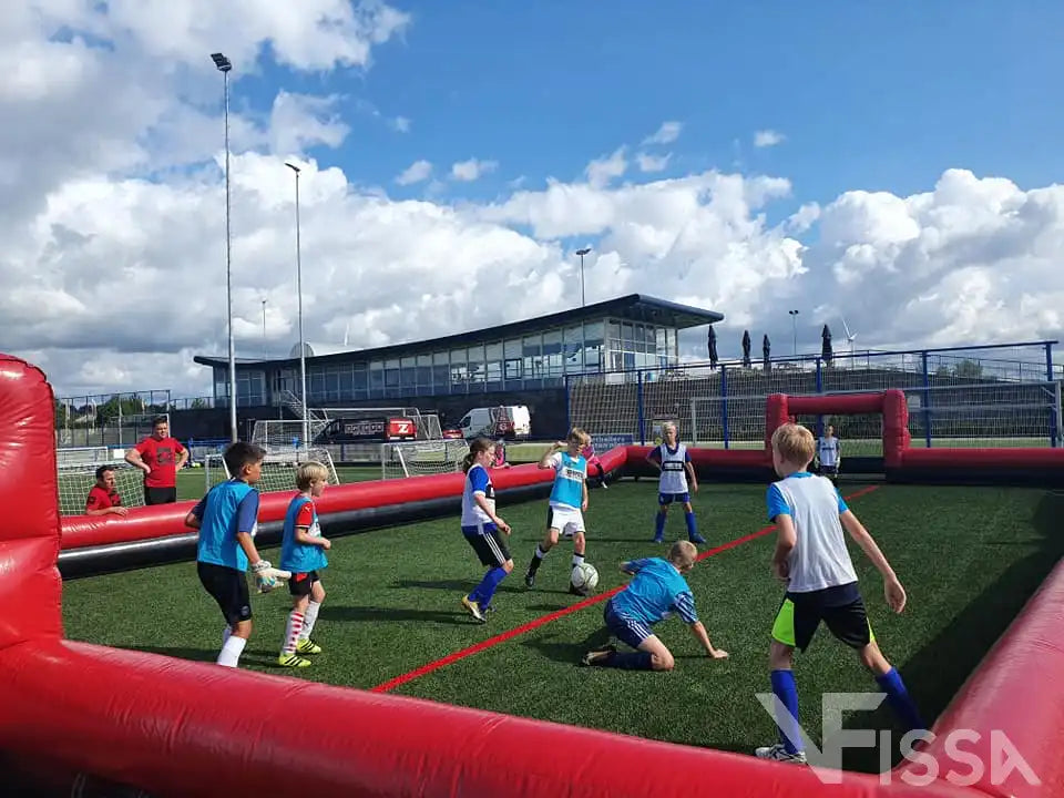 Voetbal activiteit huren bij vereniging voor kinderen